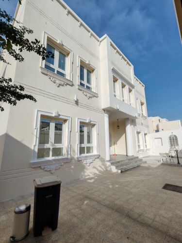 ام عبيرية للبيع فيلا نظيفة 