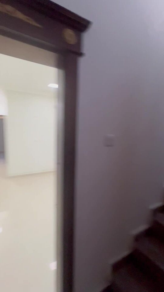 غرفتين وصالة وحمامين ام العمدشامل