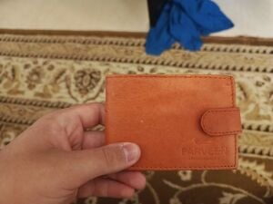 Wallet only 5 rial