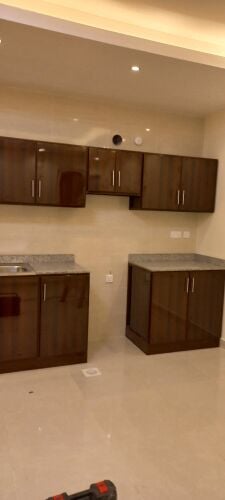 تفصيل مطابخ المنيوم تفصيل أبواب و