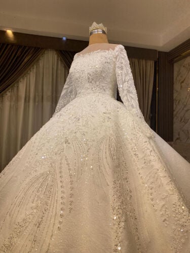 wedding dress 