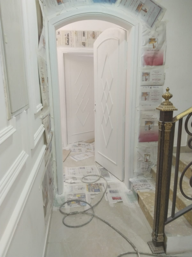 صباغ أبواب