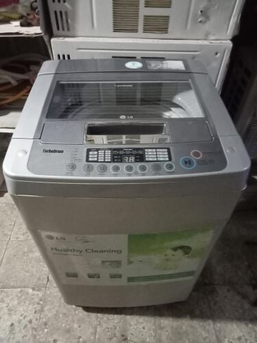 Lg 8kg Washing machine for sale