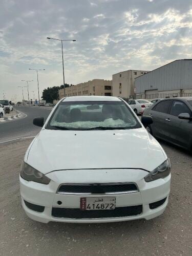 Mitsubishi lancer