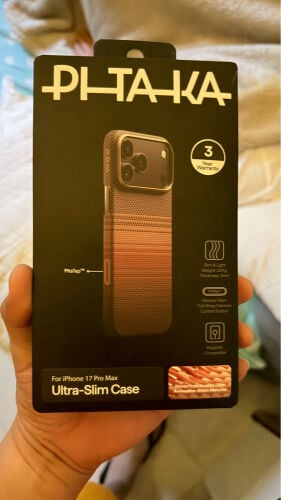 iphone 17promax pitaka case