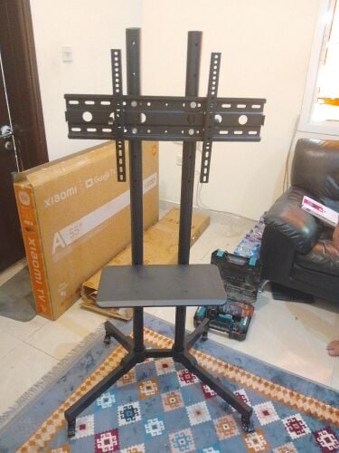 Troilly Moving stand