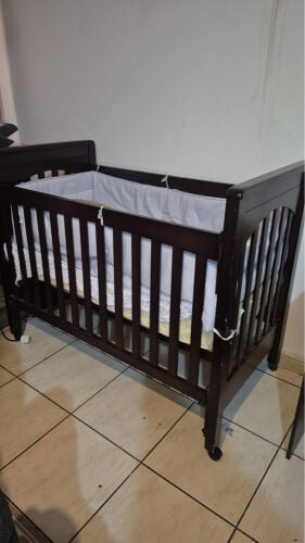 Baby cradle for sale 