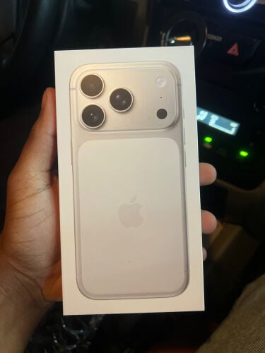 17 PRO 256GB SILVER ARABIC VERSION 