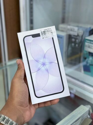 APPLE IPHONE 17e 256GB NEW