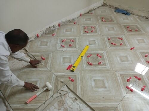 أعمال الطلاء، الألوان، الرخام، ال