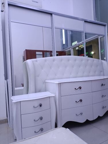 Home centre king size full bedroom