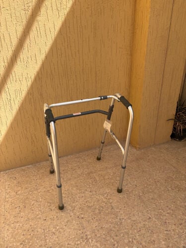 عكاسات مشي