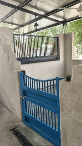 ابواب حديد للخيول