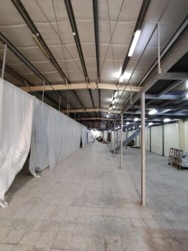 500m Food Store With Cooling