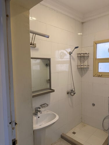 ملحق للايجار 