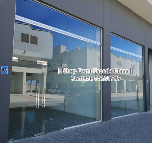 .واجهة زجاجية للمحل/الفيلا