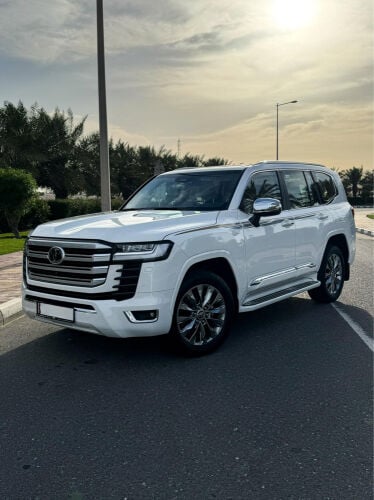 للبيع في اكس ار2026 ابيض 