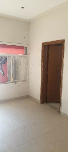 Villa 4 staff in a compound