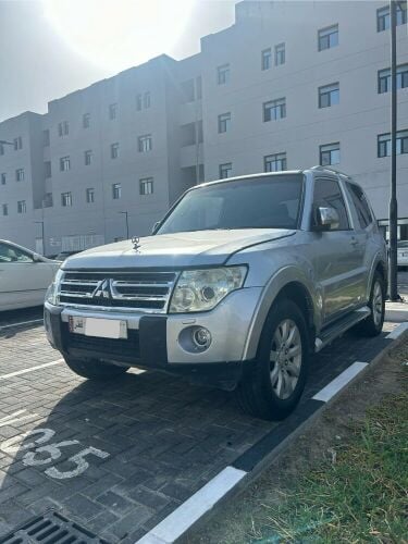 باجيرو 2009  للبيع بحالة ممتازة