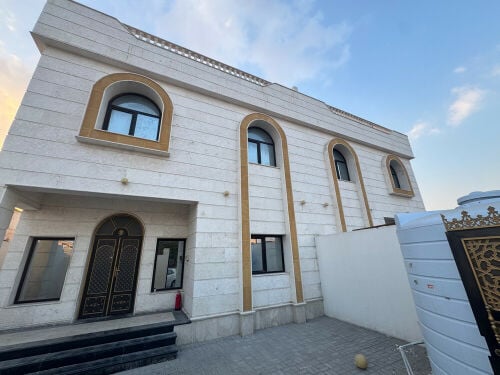 للإيجار فيلا موظفين المره