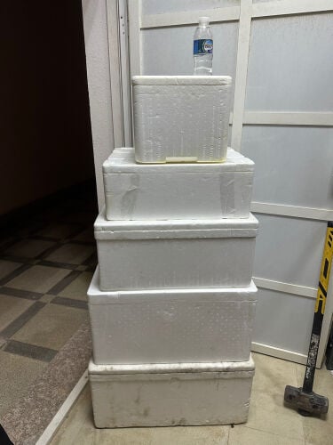 Iceboxes all for 70 riyals