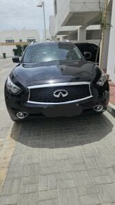 MOVE OUT SALE- Infiniti QX70