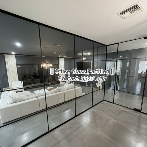 .فاصل زجاجي للمكاتب