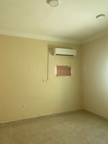 للايجار شقق في الخيسه الجديدة.