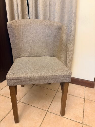6 Dining table chairs