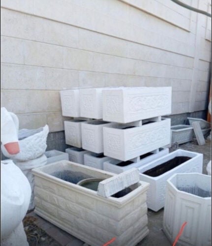 احواض الزرع والحدائق 