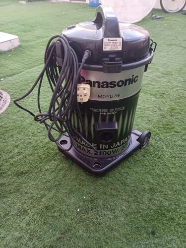 عدد ٢ مكنسة يبانى