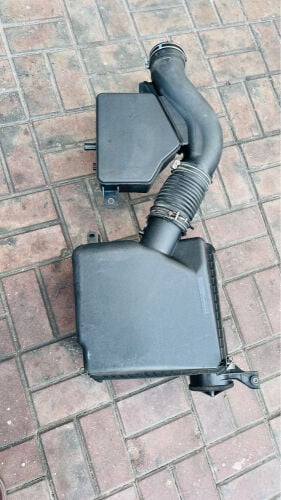 V6