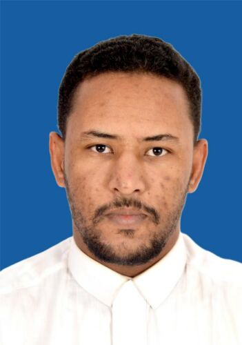 أستاذ ومعلم للقرآن الكريم