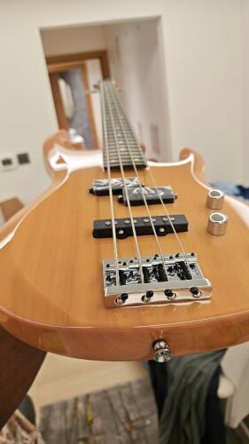 PJ Bass Guitar 4 Strings.
