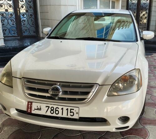 Nissan altima
