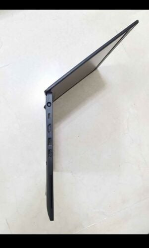 DELL 7490 CORE i7 8GEN