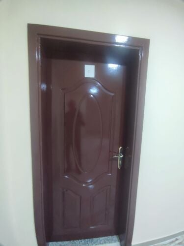 شقة للإيجار في سيلية أبا الحيران