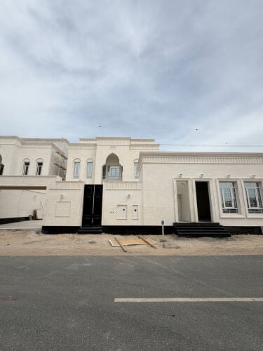 للبيع فلل جديده مناطق الوكره 