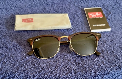 نظارة راي بان جديدة 