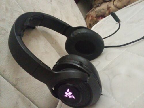 سماعة ريزير