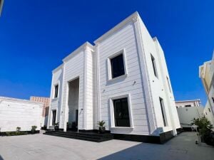 للبيع|فيلا فاخرة 6 غرف|أم قرن