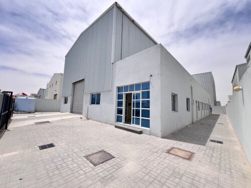 للايجار مخزن 1000 م 