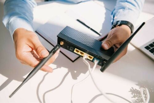 Sales with wifi Router Services