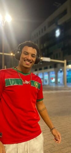 باحث عن عمل