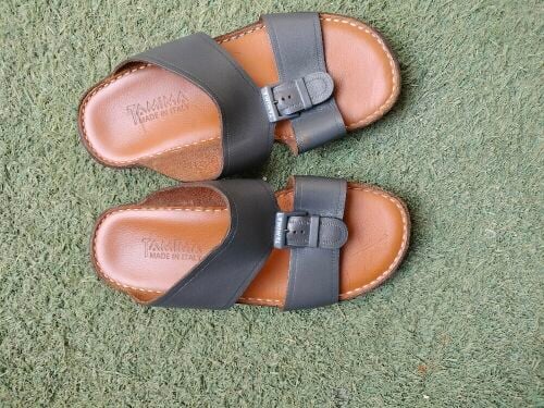 نعال ايطالي تميمه واماراتي