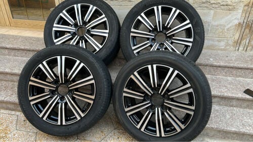 5 Lexus LX570 Rims (2016)