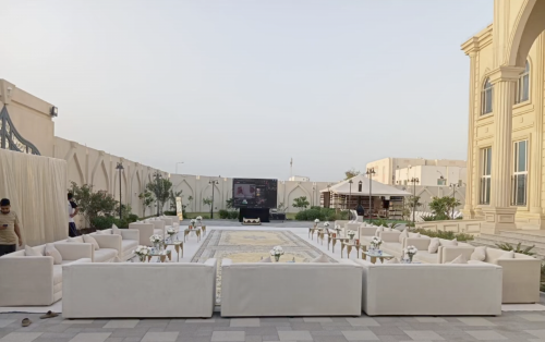 طقم كنب جديد تمامًا