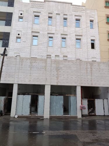للبيع عمارة تجارى سكنى