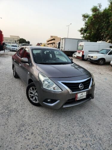 Nissan Sunny 2015