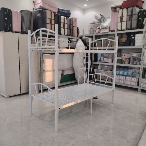 هذا البيع لجميع أنواع الأثاث الجد